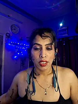 Love Beauty01 online show from March 2026 06:44:02 PM