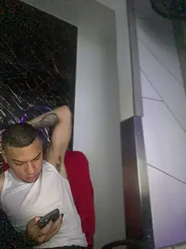 AlphaMasterXxx online show from November 2025 09:41:01 AM