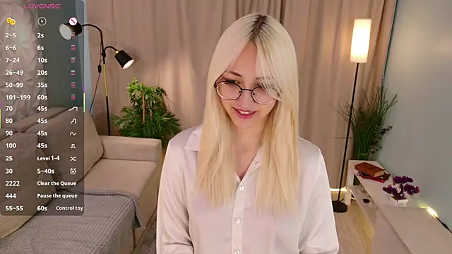 Marry sharp online show from October 2025 09:04:02 PM