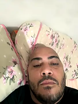 Morenocasado34liberal online show from November 2025 01:10:02 PM