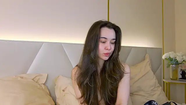 MiaMarlow online show from November 2025 08:42:02 PM