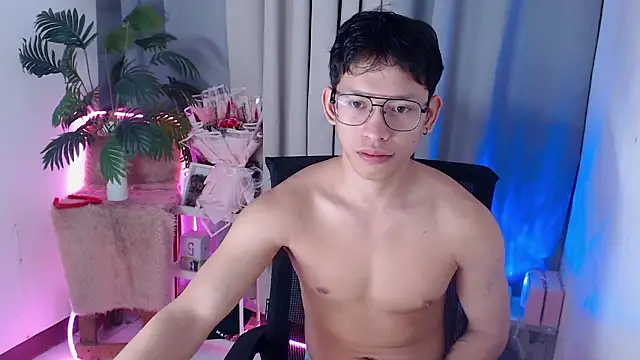 pinkcock froi2305 online show from February 2026 02:07:03 AM