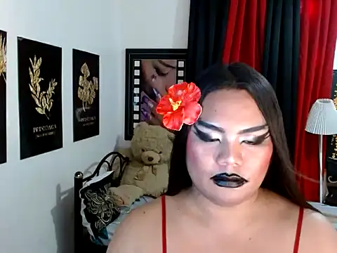 Snapshot of TSbrianaHugeCock chatting on April 2026 01:53:01 AM TSbrianaHugeCock online show from April 2026 01:53:01 AM