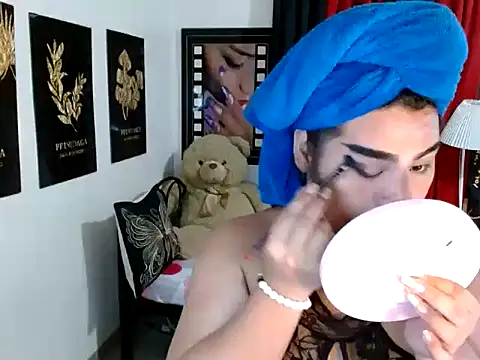 Snapshot of TSbrianaHugeCock chatting on May 2026 02:57:01 PM TSbrianaHugeCock online show from May 2026 02:57:01 PM