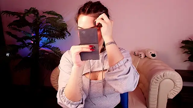 Dark Moni online show from February 2026 02:40:02 AM