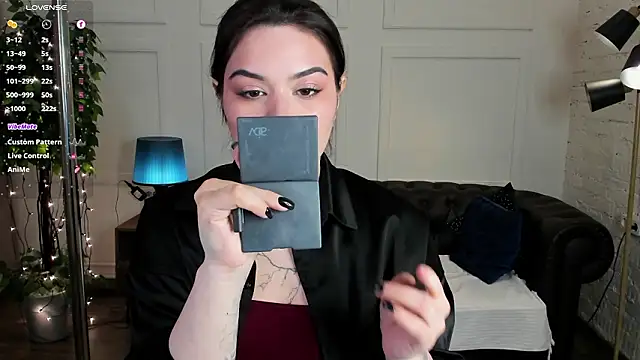 Dark Moni online show from March 2026 02:50:01 AM