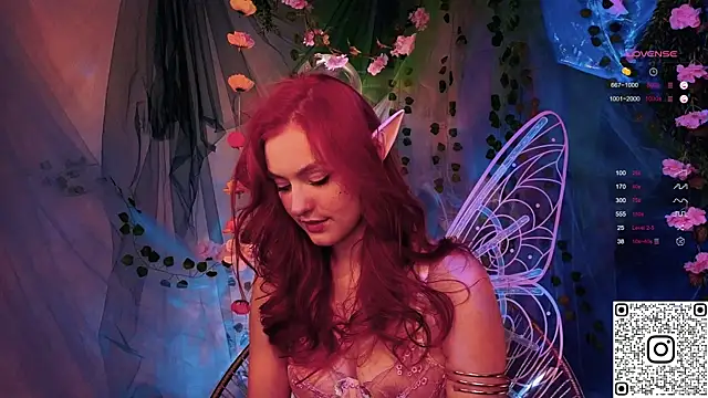 GildedKitten online show from November 2025 05:50:02 PM