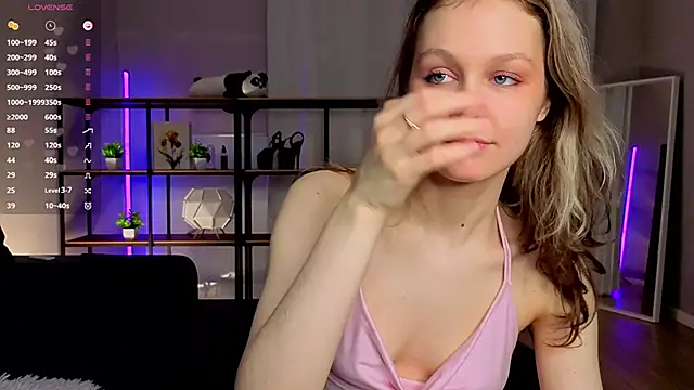 Tender beauty online show from April 2026 07:19:01 PM