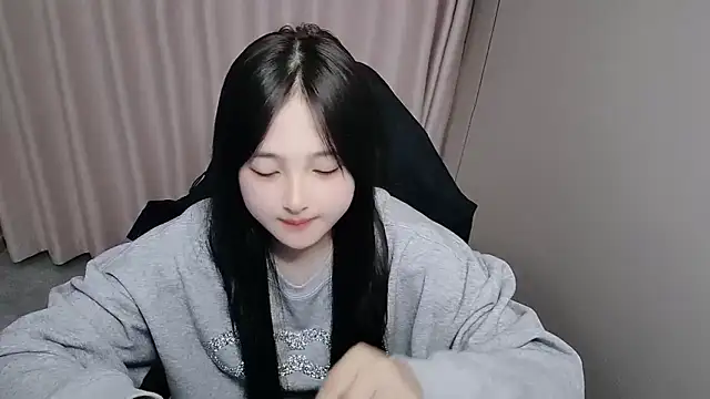 Snapshot of xxz98 chatting on April 2026 09:04:01 PM xxz98 online show from April 2026 09:04:01 PM