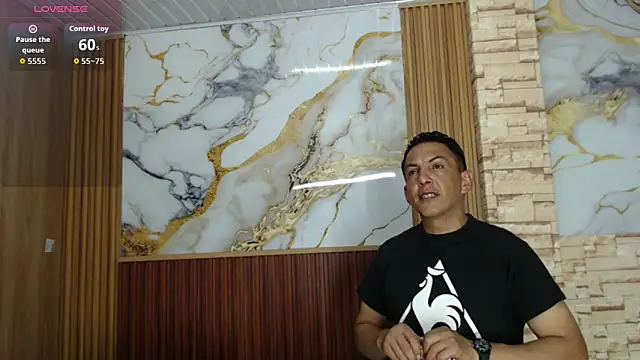 mollyandsam303av online show from March 2026 09:38:02 PM