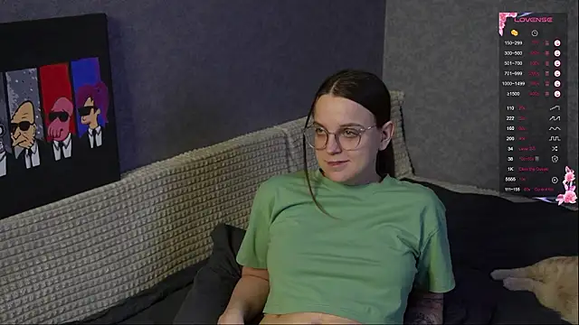 Violetwin online show from March 2026 08:31:01 PM