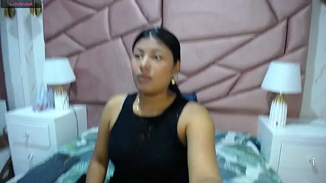 canela a73 online show from October 2025 07:56:01 PM