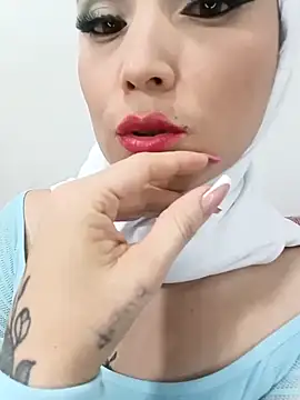Snapshot of jamila_zair chatting on April 2026 02:15:02 PM jamila zair online show from April 2026 02:15:02 PM