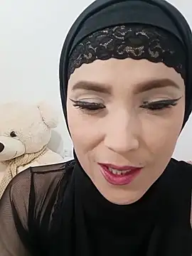 Snapshot of jamila_zair chatting on May 2026 02:14:01 PM jamila zair online show from May 2026 02:14:01 PM