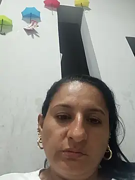 Snapshot of Titiss8921 chatting on September 2025 01:21:02 AM Titiss8921 online show from September 2025 01:21:02 AM