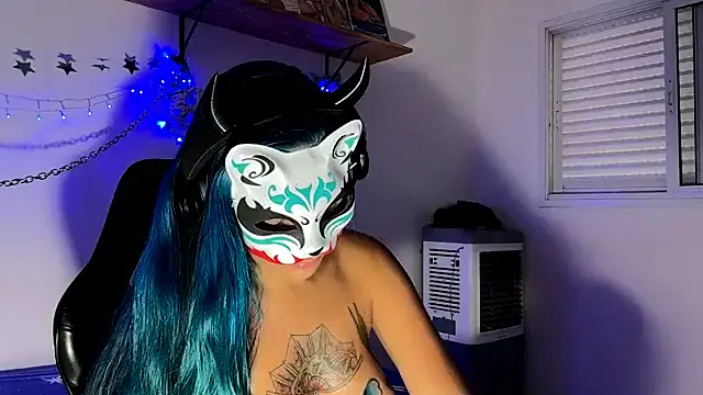 Snapshot of bluesubmissive chatting on April 2026 10:13:01 AM bluesubmissive online show from April 2026 10:13:01 AM