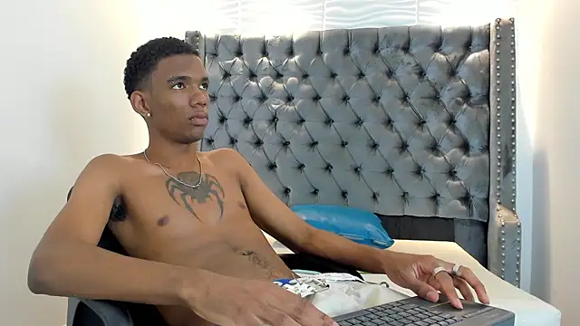 nero reyd online show from January 2026 07:38:02 PM