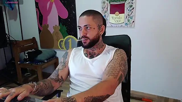 Snapshot of nicolastorres99 chatting on March 2026 04:04:02 AM nicolastorres99 online show from March 2026 04:04:02 AM