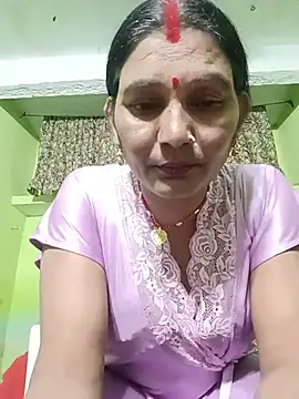 Snapshot of ZIVAA chatting on June 2026 05:18:02 PM ZIVAA online show from June 2026 05:18:02 PM