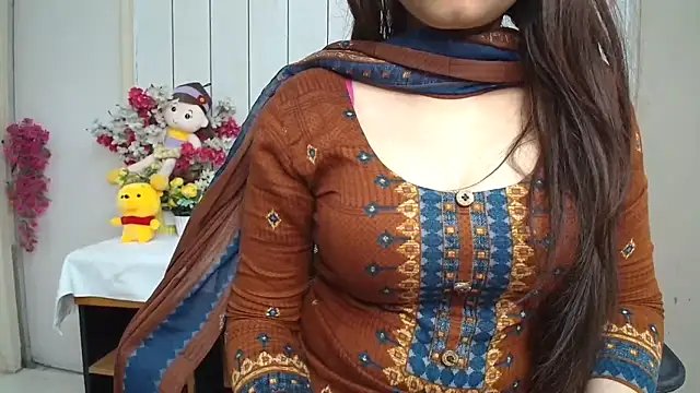 Snapshot of ruby100 chatting on February 2026 05:39:02 AM ruby100 online show from February 2026 05:39:02 AM