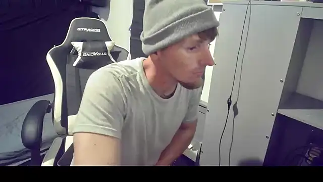 Robbin Bnks online show from October 2025 05:29:01 AM