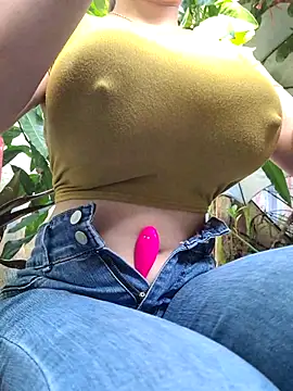 Kiki-vivi online show from September 2025 01:06:01 AM