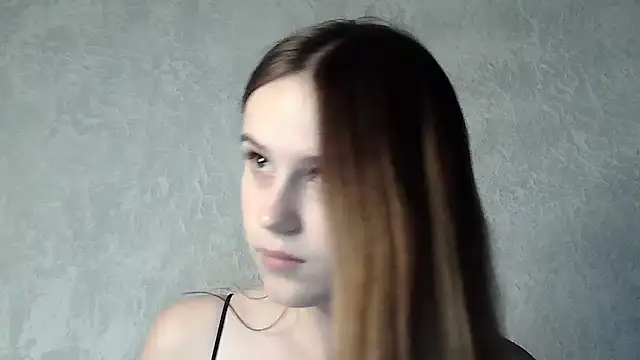 SweetLoraa online show from September 2025 05:24:02 PM