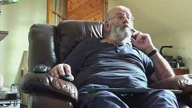 janzer13 online show from September 2025 01:34:02 PM