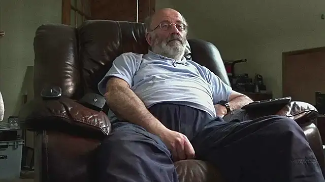 janzer13 online show from January 2026 02:22:01 PM