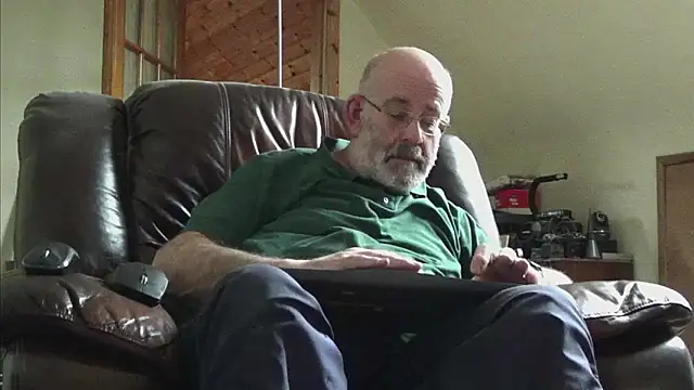 janzer13 online show from March 2026 02:08:01 PM