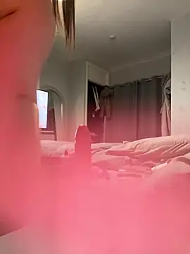 sexyBrunettex1 online show from February 2026 10:08:02 PM