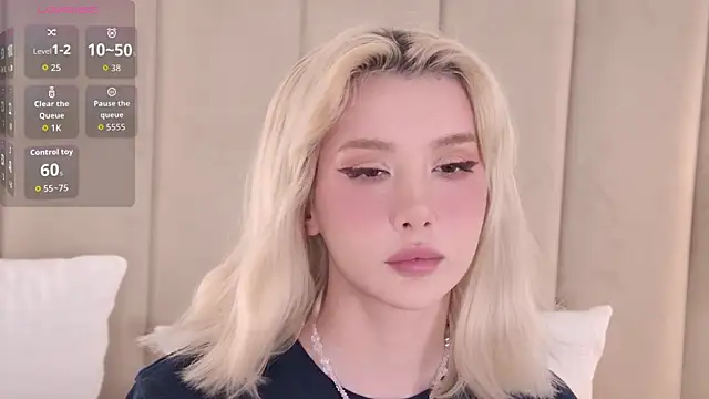 Snapshot of Nesolla chatting on September 2025 01:33:02 PM Nesolla online show from September 2025 01:33:02 PM