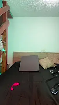 Moon Blake online show from February 2026 02:06:02 AM