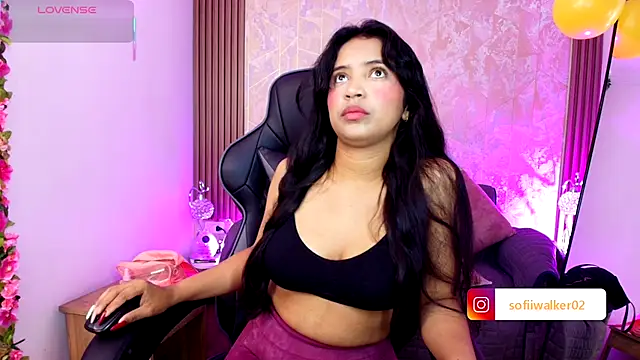 SophiaWalker 1 online show from September 2025 11:57:01 AM