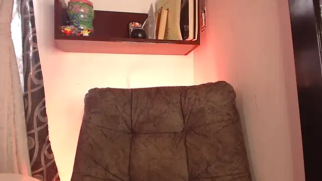 ArturoCardona  online show from April 2026 02:40:02 PM