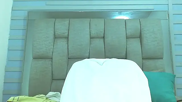 Black Fire10 online show from September 2025 07:47:01 PM