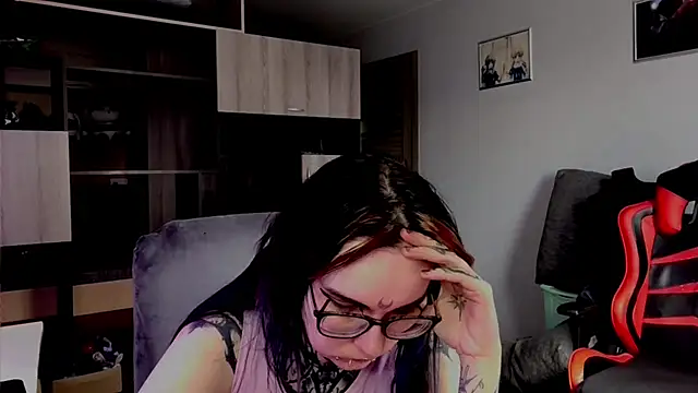 HighelikeGirl online show from September 2025 09:43:01 AM