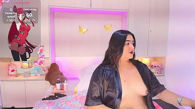 LilyWhitney online show from July 2026 04:06:02 AM