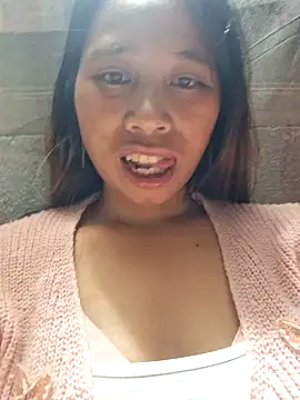 Snapshot of mo4mh chatting on April 2026 10:07:01 PM mo4mh online show from April 2026 10:07:01 PM