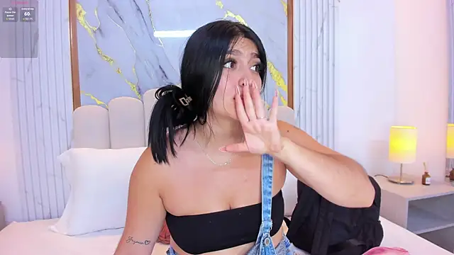 isabel sofiaa online show from October 2025 04:35:02 AM