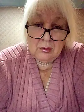 Alexia64231 online show from October 2025 07:38:02 PM