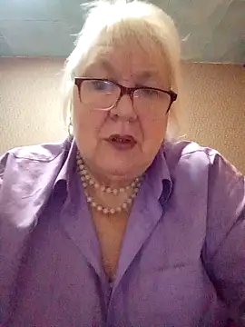 Alexia64231 online show from October 2025 03:18:01 AM