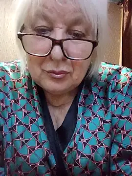 Alexia64231 online show from November 2025 04:44:01 AM