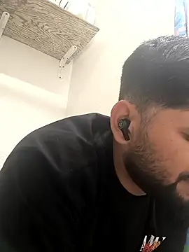 Julians26ne online show from March 2026 08:07:01 AM