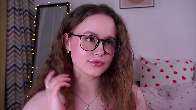 SusannaScholler online show from April 2026 10:29:02 PM