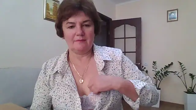 Snapshot of Galina56301 chatting on September 2025 01:56:01 PM Galina56301 online show from September 2025 01:56:01 PM