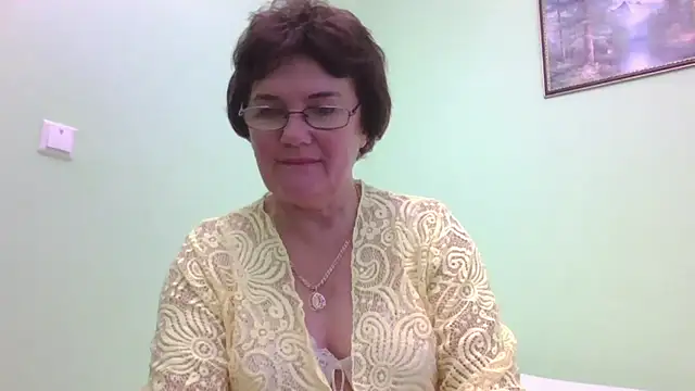 Snapshot of Galina56301 chatting on October 2025 03:24:01 PM Galina56301 online show from October 2025 03:24:01 PM