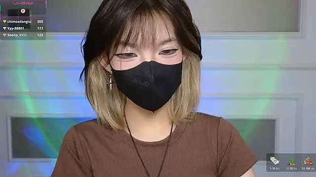      Panda      online show from April 2026 06:45:01 PM