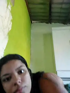 Snapshot of biancaalvess chatting on April 2026 01:02:01 PM biancaalvess online show from April 2026 01:02:01 PM