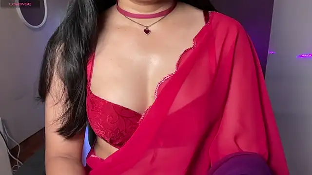 Ms Seductive07 online show from August 2026 03:33:01 PM